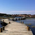 펜션 La Maison Bleue Roquefort-des-Corbières