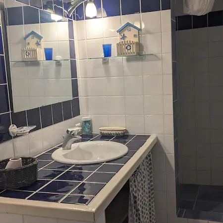 La Maison Bleue