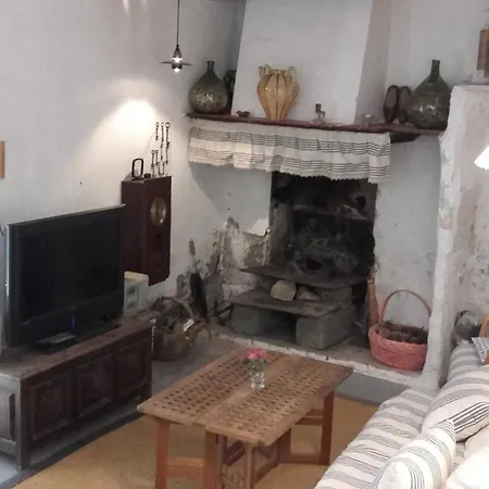 La Maison Bleue